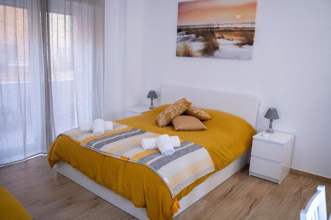 B&B Alighieri 97 Bari Bagian luar foto