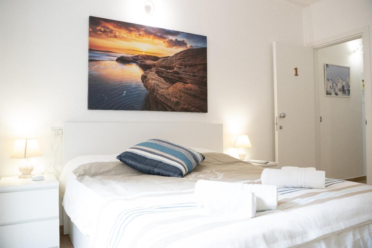 B&B Alighieri 97 Bari Bagian luar foto